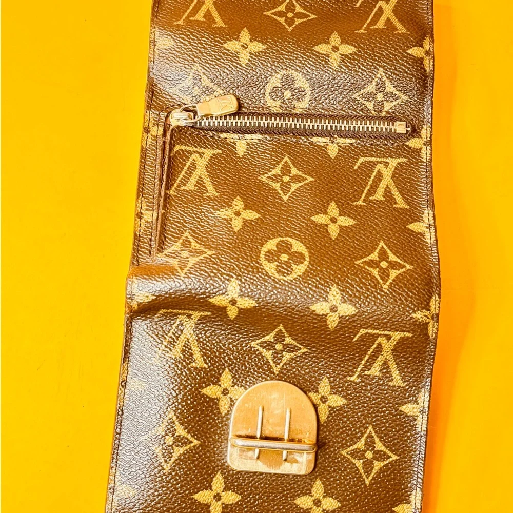 Luxury Brown Monogram Women Bag - Picture 7 of 15